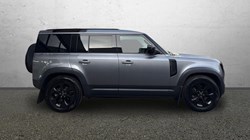 2023 (73) LAND ROVER COMMERCIAL DEFENDER 3.0 D250 Hard Top SE Auto 4652563