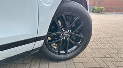 2025 (75) LAND ROVER RANGE ROVER EVOQUE 2.0 D200 Dynamic SE 5dr Auto 5196018