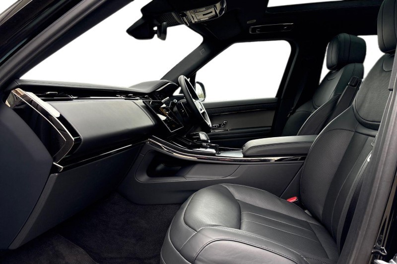 2025 (75) LAND ROVER RANGE ROVER SPORT 3.0 D300 Dynamic SE 5dr Auto 5172153