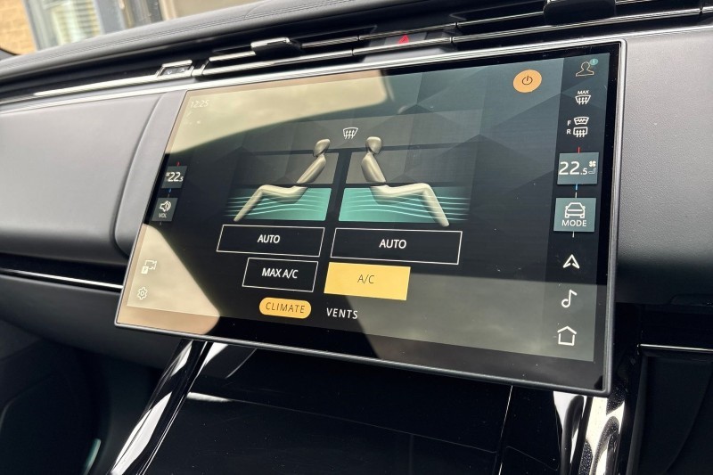 2025 (75) LAND ROVER RANGE ROVER SPORT 3.0 D300 Dynamic SE 5dr Auto 5172184