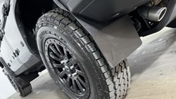 INEOS GRENADIER 3.0 TD Black Edition 6dr Auto 5487446