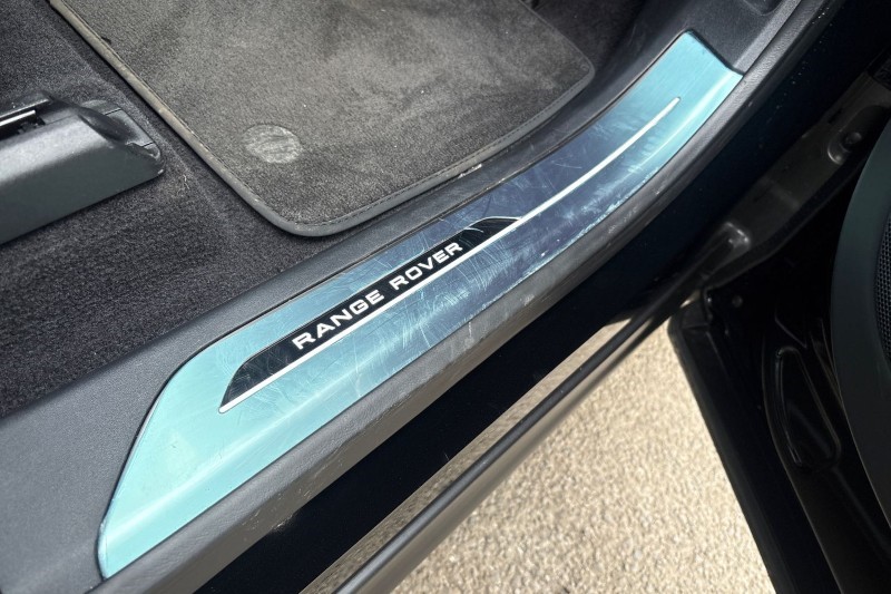 2025 (75) LAND ROVER RANGE ROVER SPORT 3.0 D300 Dynamic SE 5dr Auto 5124508