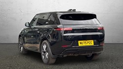 2025 (75) LAND ROVER RANGE ROVER SPORT 3.0 D300 Dynamic SE 5dr Auto 1