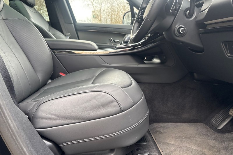 2025 (75) LAND ROVER RANGE ROVER SPORT 3.0 D300 Dynamic SE 5dr Auto 5124491