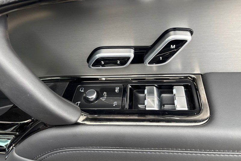 2025 (75) LAND ROVER RANGE ROVER SPORT 3.0 D300 Dynamic SE 5dr Auto 5172173