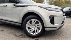 2024 (74) LAND ROVER RANGE ROVER EVOQUE 2.0 D200 S 5dr Auto 4665314