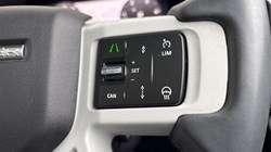 2023 (23) LAND ROVER DEFENDER 3.0 D250 X-Dynamic HSE 90 3dr Auto 4660913