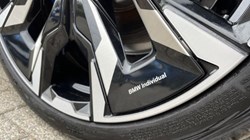 2025 (74) BMW 5 SERIES 520i M Sport 4dr Auto 3392104