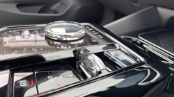 2025 (74) BMW 5 SERIES 520i M Sport 4dr Auto 3392095