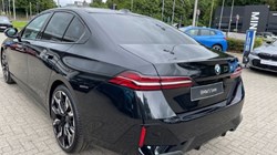 2025 (74) BMW 5 SERIES 520i M Sport 4dr Auto 3392107