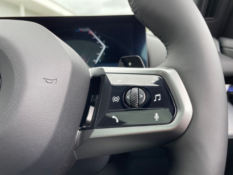 2025 (74) BMW 5 SERIES 520i M Sport 4dr Auto 3392078