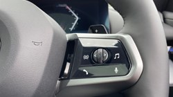 2025 (74) BMW 5 SERIES 520i M Sport 4dr Auto 3392078