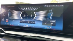 2025 (74) BMW 5 SERIES 520i M Sport 4dr Auto 3392091