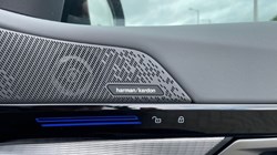 2025 (74) BMW 5 SERIES 520i M Sport 4dr Auto 3392080