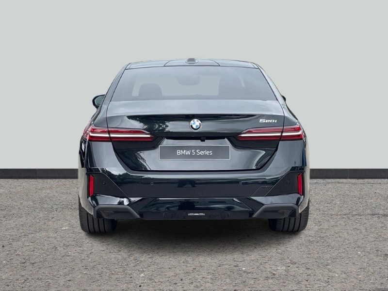 2025 (74) BMW 5 SERIES 520i M Sport 4dr Auto 3392075