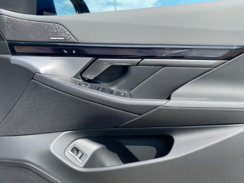 2025 (25) BMW I5 250kW eDrive40 M Sport 84kWh 4dr Auto [Tech PLUS/22kW] 3631285