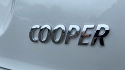  MINI CONVERTIBLE 1.5 Cooper Classic Premium 2dr Auto 3201669