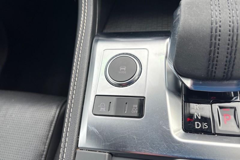 2021 (71) JAGUAR F-PACE 2.0 D200 R-Dynamic S 5dr Auto AWD 4686069