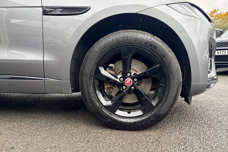 2021 (71) JAGUAR F-PACE 2.0 D200 R-Dynamic S 5dr Auto AWD 4686042