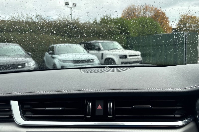 2021 (71) JAGUAR F-PACE 2.0 D200 R-Dynamic S 5dr Auto AWD 4686071