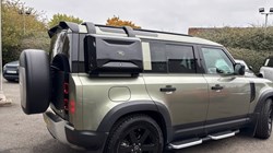 2020 (20) LAND ROVER DEFENDER 2.0 D240 S 110 5dr Auto 4671903