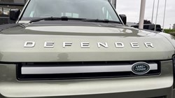 2020 (20) LAND ROVER DEFENDER 2.0 D240 S 110 5dr Auto 4671895