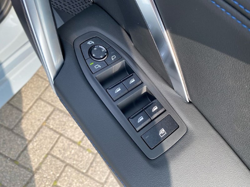  BMW iX2 150kW eDrive20 M Sport 65kWh 5dr Auto 3156920