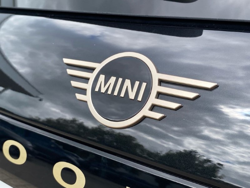  MINI COOPER 135kW E Classic [Level 1] 41kWh 3dr Auto 3396596