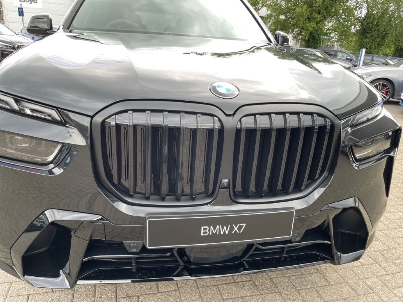 2025 (74) BMW X7 xDrive40i MHT M Sport 5dr Step Auto [Ultimate] 3275822