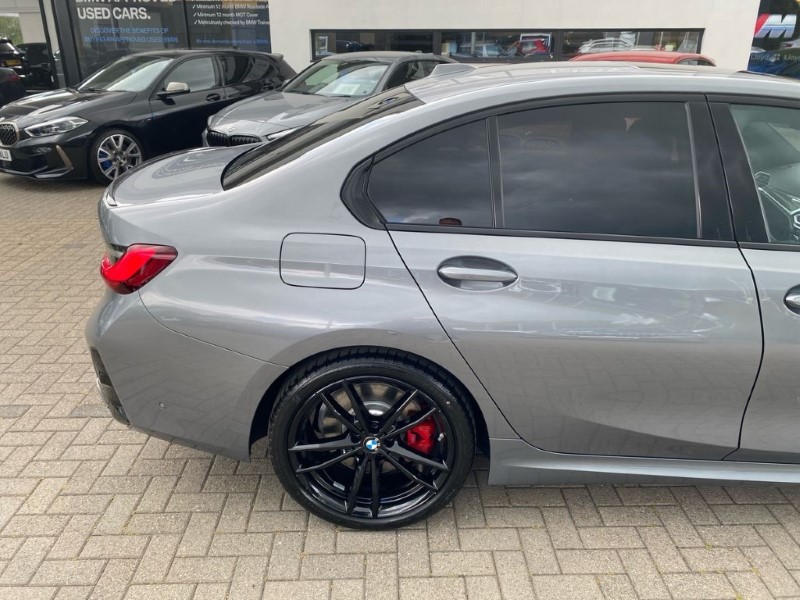 2024 (74) BMW 3 SERIES M340d xDrive MHT 4dr Step Auto 3358054