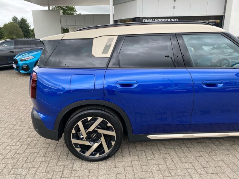  MINI COUNTRYMAN 150kW E Exclusive [Level 2] 66kWh 5dr Auto 3399483