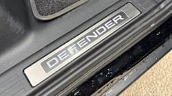 2025 (75) LAND ROVER DEFENDER 3.0 D250 X-Dynamic SE 110 5dr Auto 5209033