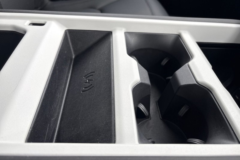 2025 (75) LAND ROVER DEFENDER 3.0 D250 X-Dynamic SE 110 5dr Auto 5209030