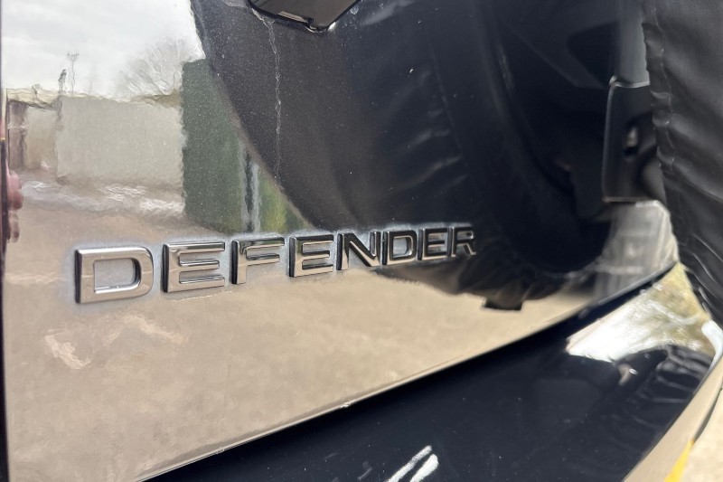 2025 (75) LAND ROVER DEFENDER 3.0 D250 X-Dynamic SE 110 5dr Auto 5209041