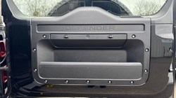 2025 (75) LAND ROVER DEFENDER 3.0 D250 X-Dynamic SE 110 5dr Auto 5209035