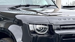2025 (75) LAND ROVER DEFENDER 3.0 D250 X-Dynamic SE 110 5dr Auto 5209009