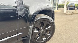 2025 (75) LAND ROVER DEFENDER 3.0 D250 X-Dynamic SE 110 5dr Auto 5209044