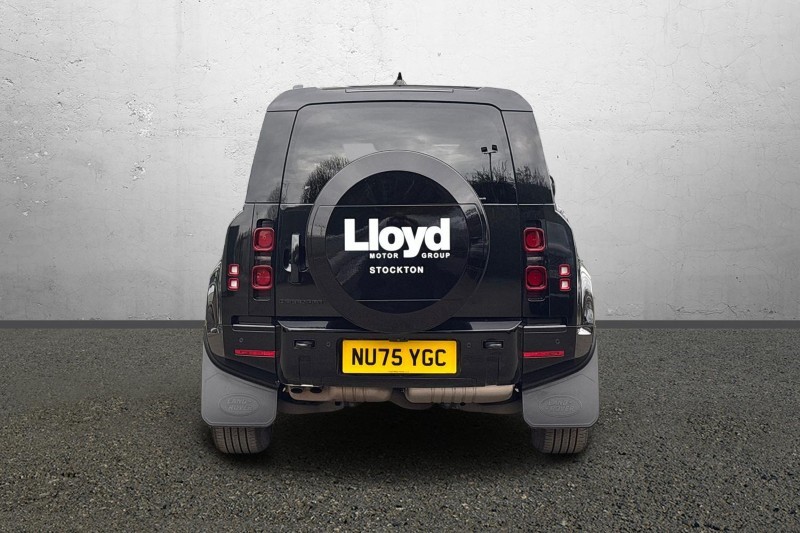 2025 (75) LAND ROVER DEFENDER 3.0 D250 X-Dynamic SE 110 5dr Auto 5208998