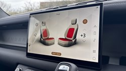 2025 (75) LAND ROVER DEFENDER 3.0 D250 X-Dynamic SE 110 5dr Auto 5209028