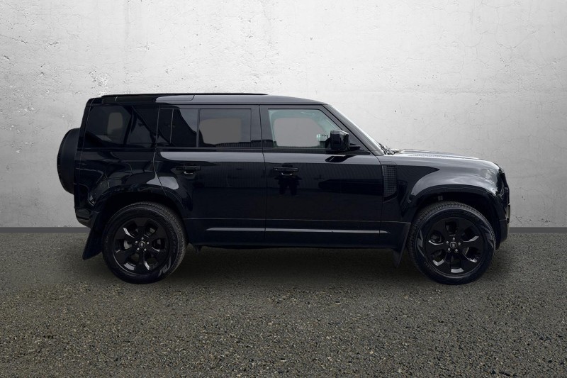 2025 (75) LAND ROVER DEFENDER 3.0 D250 X-Dynamic SE 110 5dr Auto 5208997
