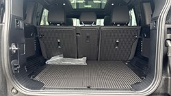 2025 (75) LAND ROVER DEFENDER 3.0 D250 X-Dynamic SE 110 5dr Auto 5209002