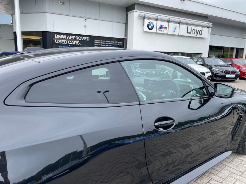  BMW M4 Competition 2dr Step Auto [M Carbon Pack] 3582018