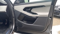 2025 (75) LAND ROVER RANGE ROVER EVOQUE 2.0 D200 Dynamic SE 5dr Auto 5273920