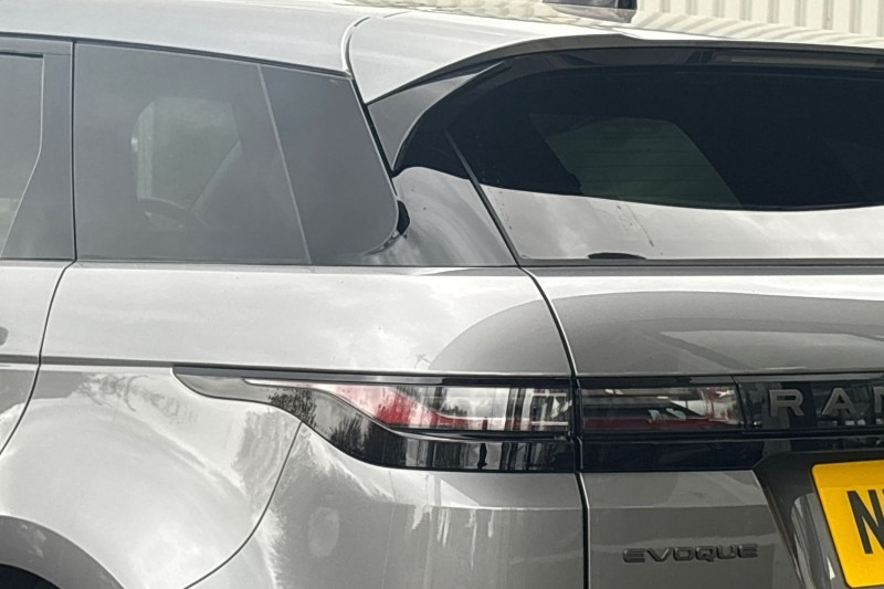2025 (75) LAND ROVER RANGE ROVER EVOQUE 2.0 D200 Dynamic SE 5dr Auto 5273917