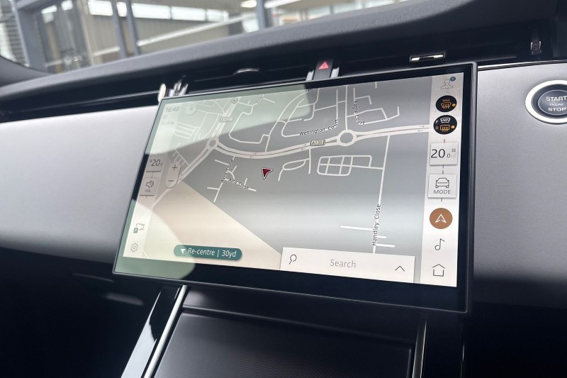 2025 (75) LAND ROVER RANGE ROVER EVOQUE 2.0 D200 Dynamic SE 5dr Auto 5273909