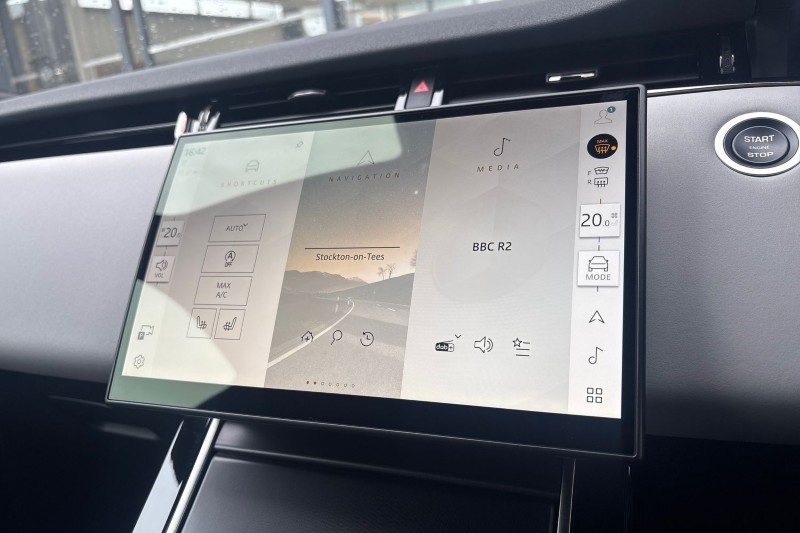 2025 (75) LAND ROVER RANGE ROVER EVOQUE 2.0 D200 Dynamic SE 5dr Auto 5273928