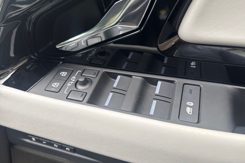 2025 (75) LAND ROVER RANGE ROVER EVOQUE 2.0 D200 Dynamic SE 5dr Auto 5273921