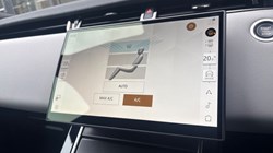 2025 (75) LAND ROVER RANGE ROVER EVOQUE 2.0 D200 Dynamic SE 5dr Auto 5273932