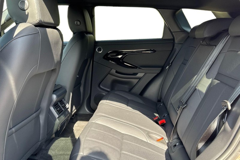 2025 (75) LAND ROVER RANGE ROVER EVOQUE 2.0 D200 Dynamic SE 5dr Auto 5264478