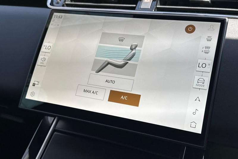 2025 (75) LAND ROVER RANGE ROVER EVOQUE 2.0 D200 Dynamic SE 5dr Auto 5264505